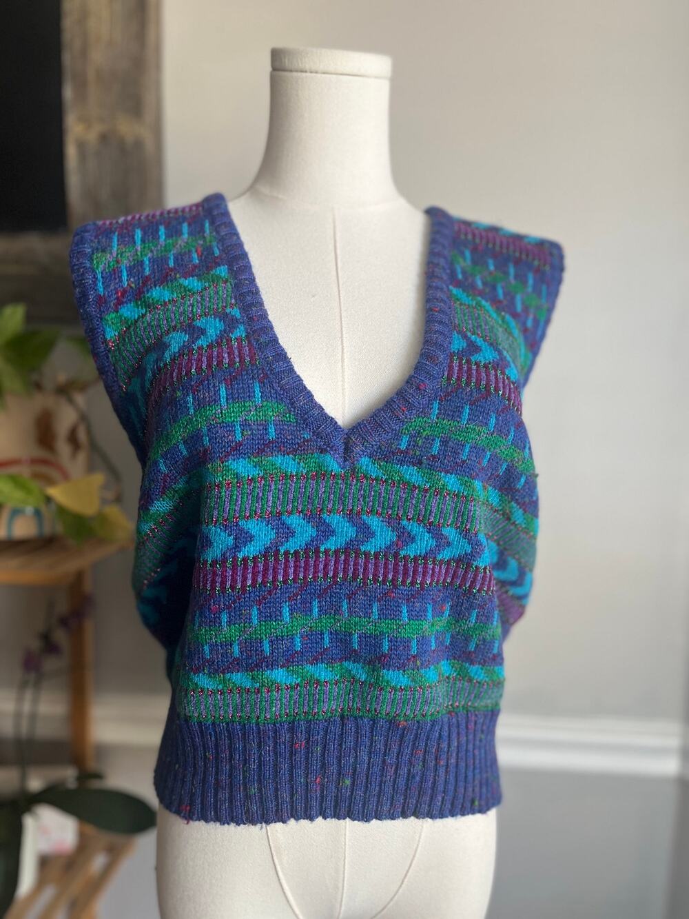 Vintage 80s Striped Sweater Vest Knit Metallic Wool Blend Size Large